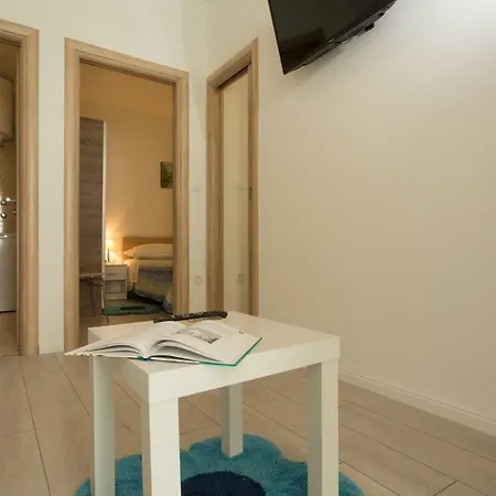 Kampanel Apartment Kastela